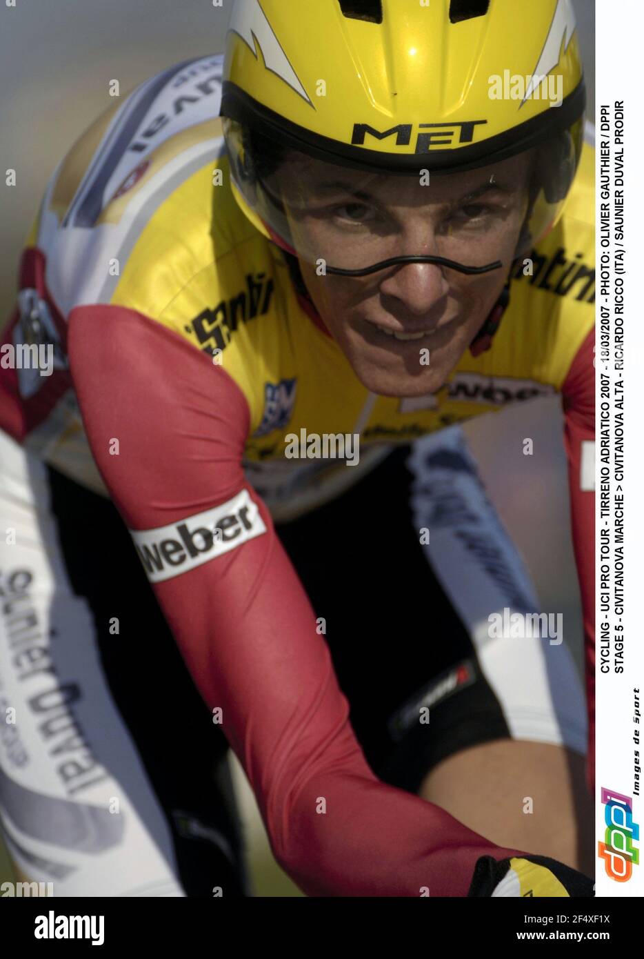 CICLISMO - UCI PRO TOUR - TIRRENO ADRIATICO 2007 - 18/03/2007 - PHOTO: OLIVIER GAUTHIER / DPPI STAGE 5 - CIVITANOVA MARCHE > CIVITANOVA ALTA - RICARDO RICCO (ITA) / SAUNIER DUVAL PRODIR Foto Stock