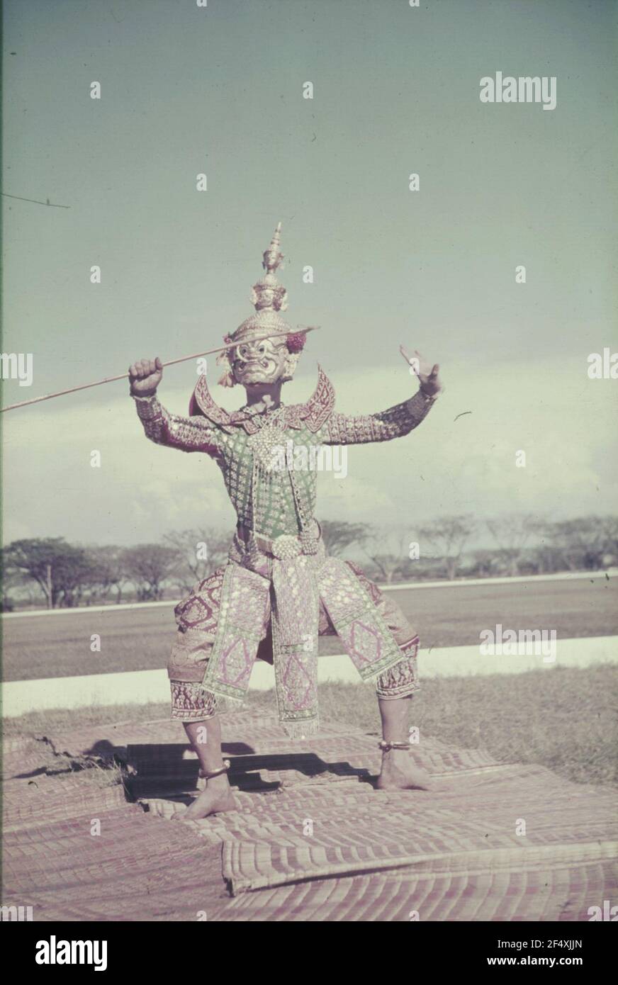 Foto di viaggio. Ballerina maschera (magari in un festival di danza a Bali) Foto Stock