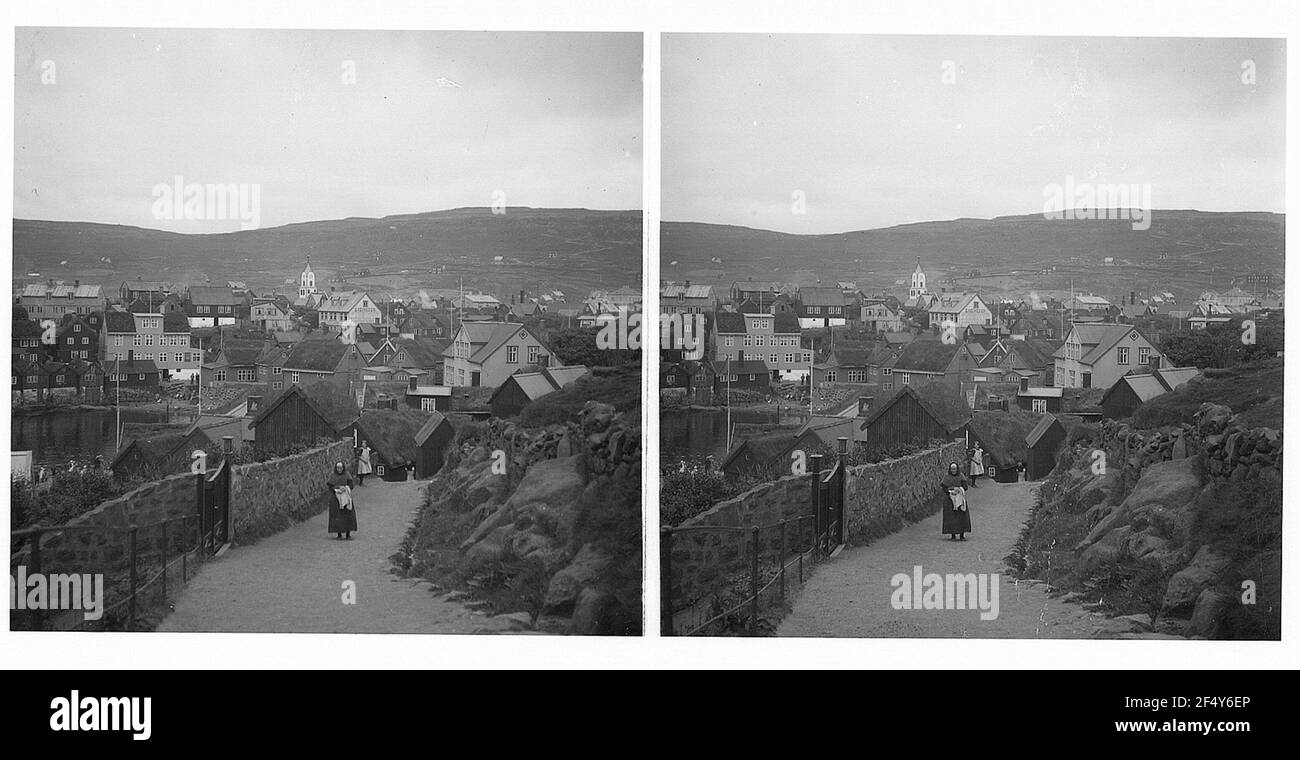 Torshavn / Isole Faroe (Danimarca). Vista sul quartiere con porto Foto Stock