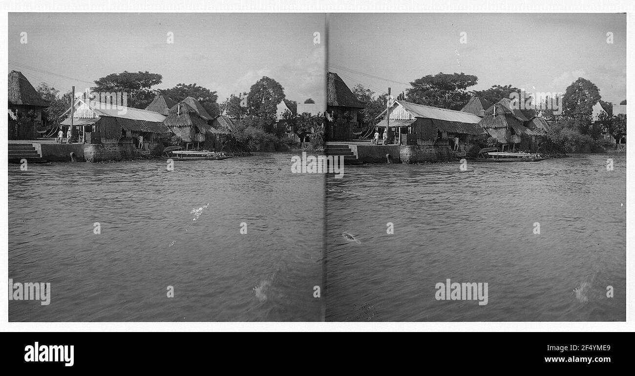Case sul fiume Pasig a Manila Foto Stock