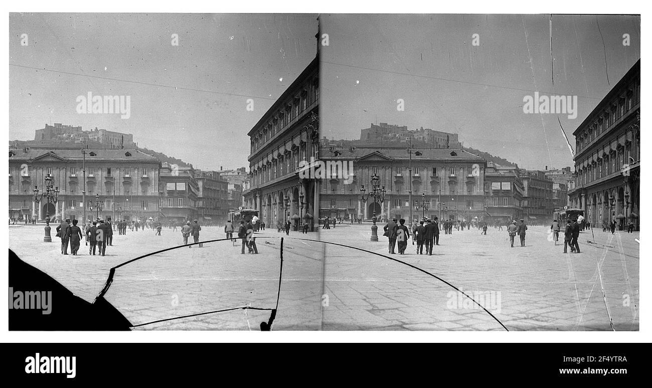Napoli. Vista sul Castello S. Elmo Foto Stock Napoli. Vista sul Castello S. Elmo Foto Stock