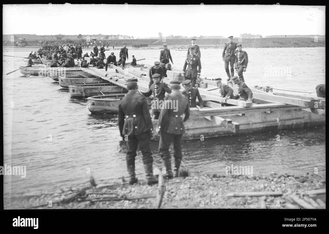 Ponte senza guerra Foto Stock