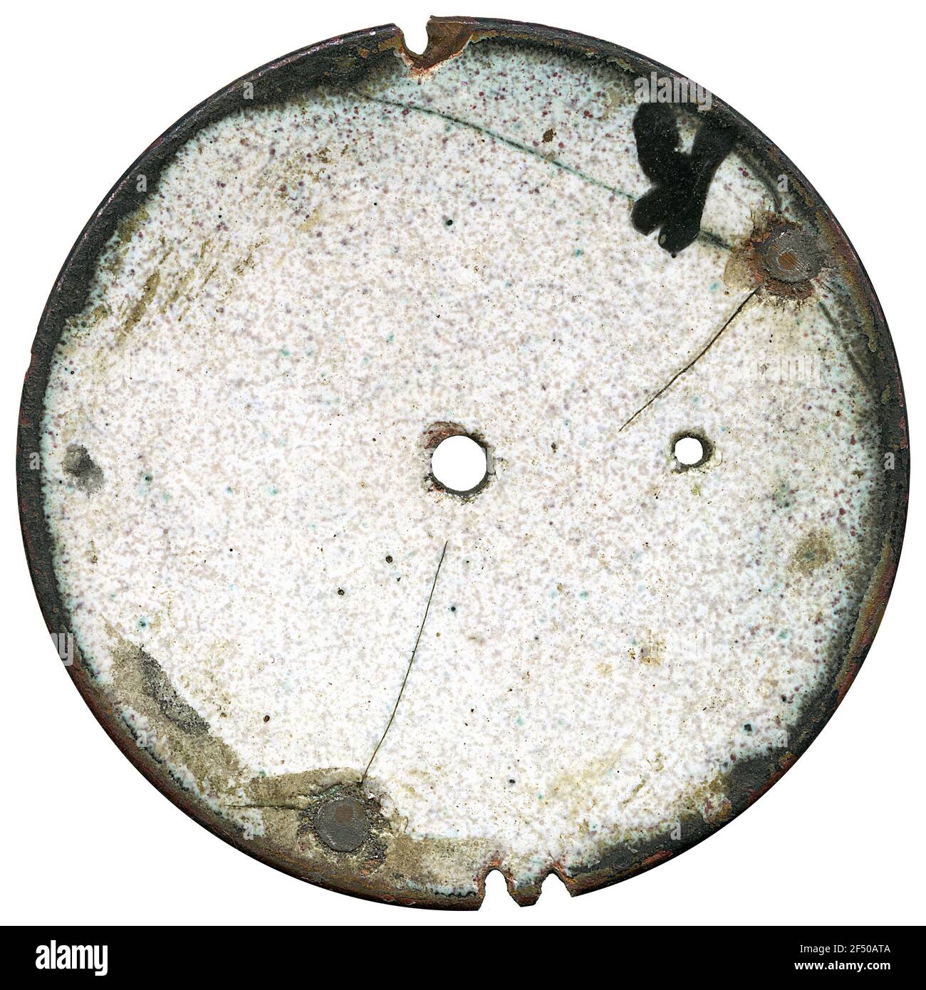 Quadrante con orologio in smalto tascabile antico - lato posteriore - consistenza incrinata, rotta e sporca Foto Stock