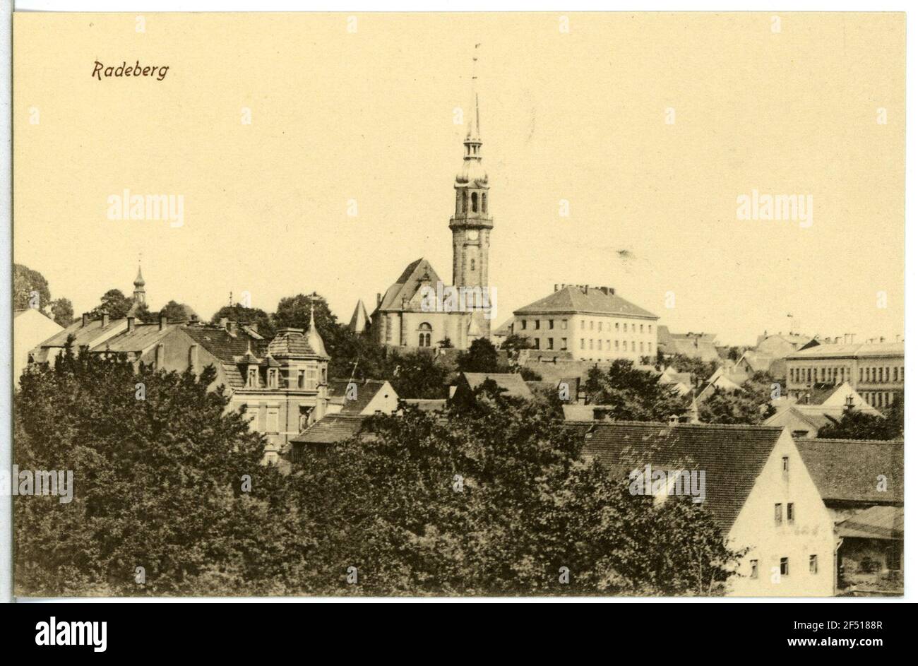 Vista sulla chiesa e sulla città di Radeberg. Vista sulla chiesa e sulla città Foto Stock