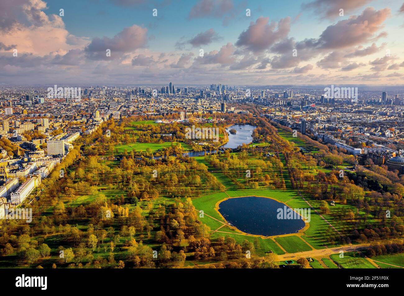 Splendida vista aerea di Londra dall'alto con Hyde Park Foto Stock