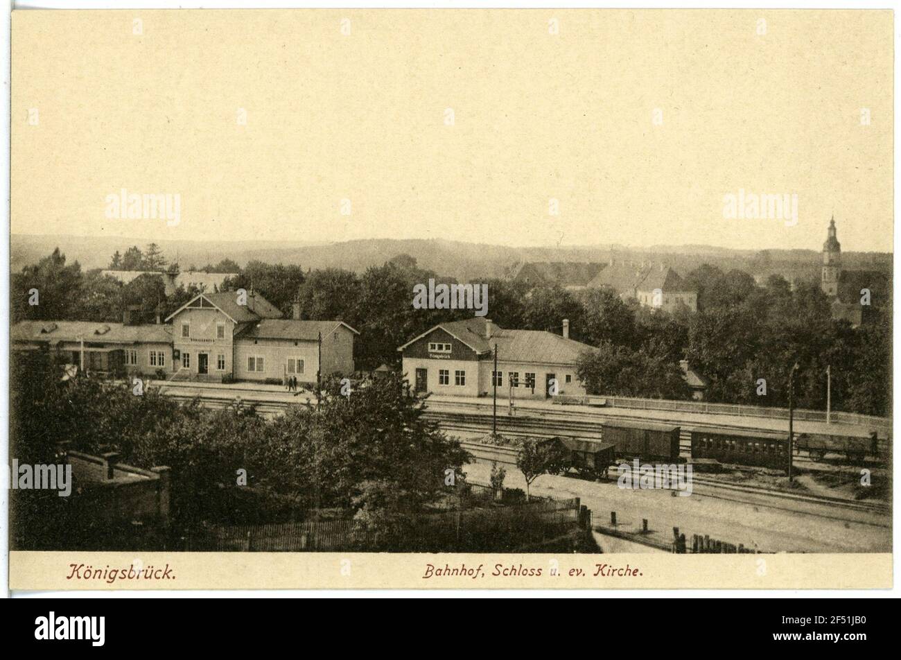 Stazione ferroviaria, castello e chiesa evangelica Königsbrück. Stazione, castello u. Evang. Chiesa Foto Stock