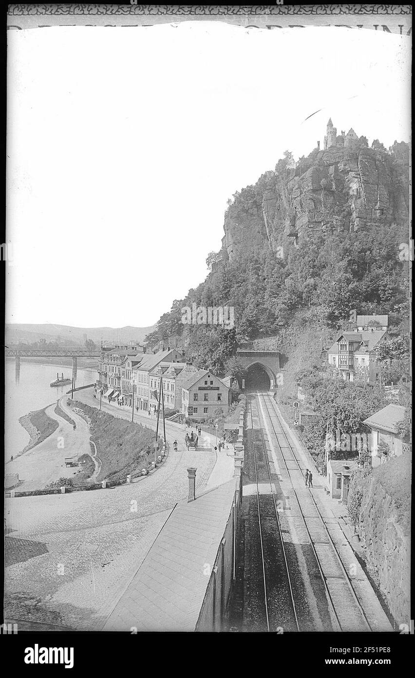 Bodenbach a. Elbe. Parete del Pastore e tunnel ferroviario Foto Stock
