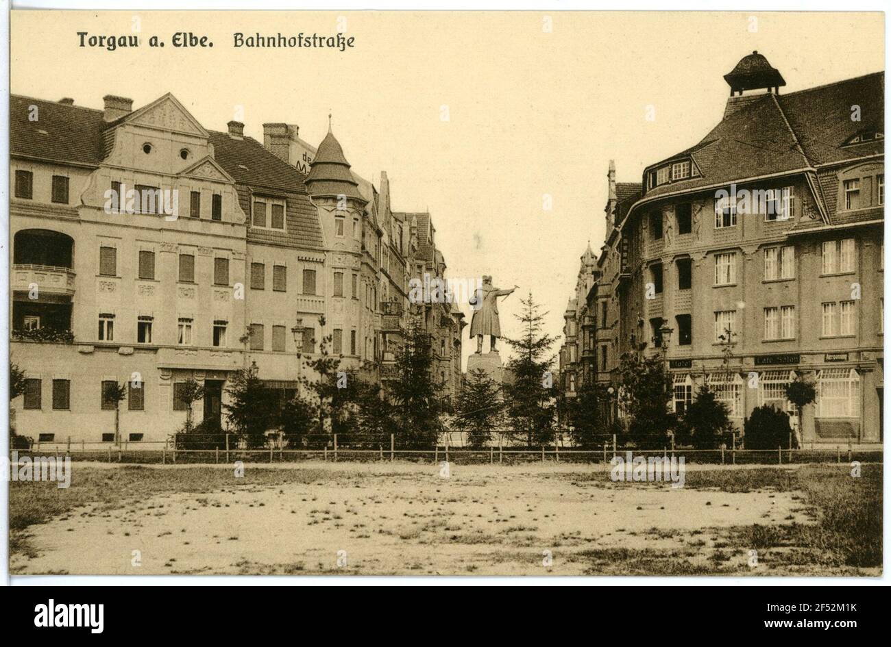 Bahnhofstraße Torgau. Stazione strada Foto Stock