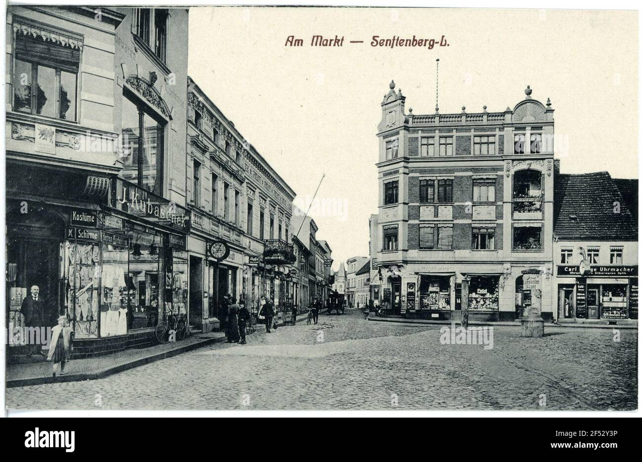 Sul mercato Senftenberg. Sul mercato Foto Stock
