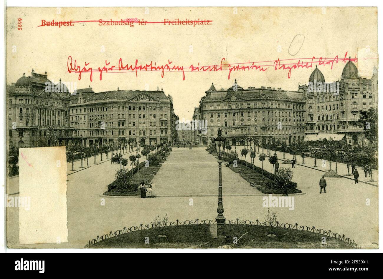 Libertà luogo Budapest. Liberty Place. Parte sinistra del panorama Foto Stock