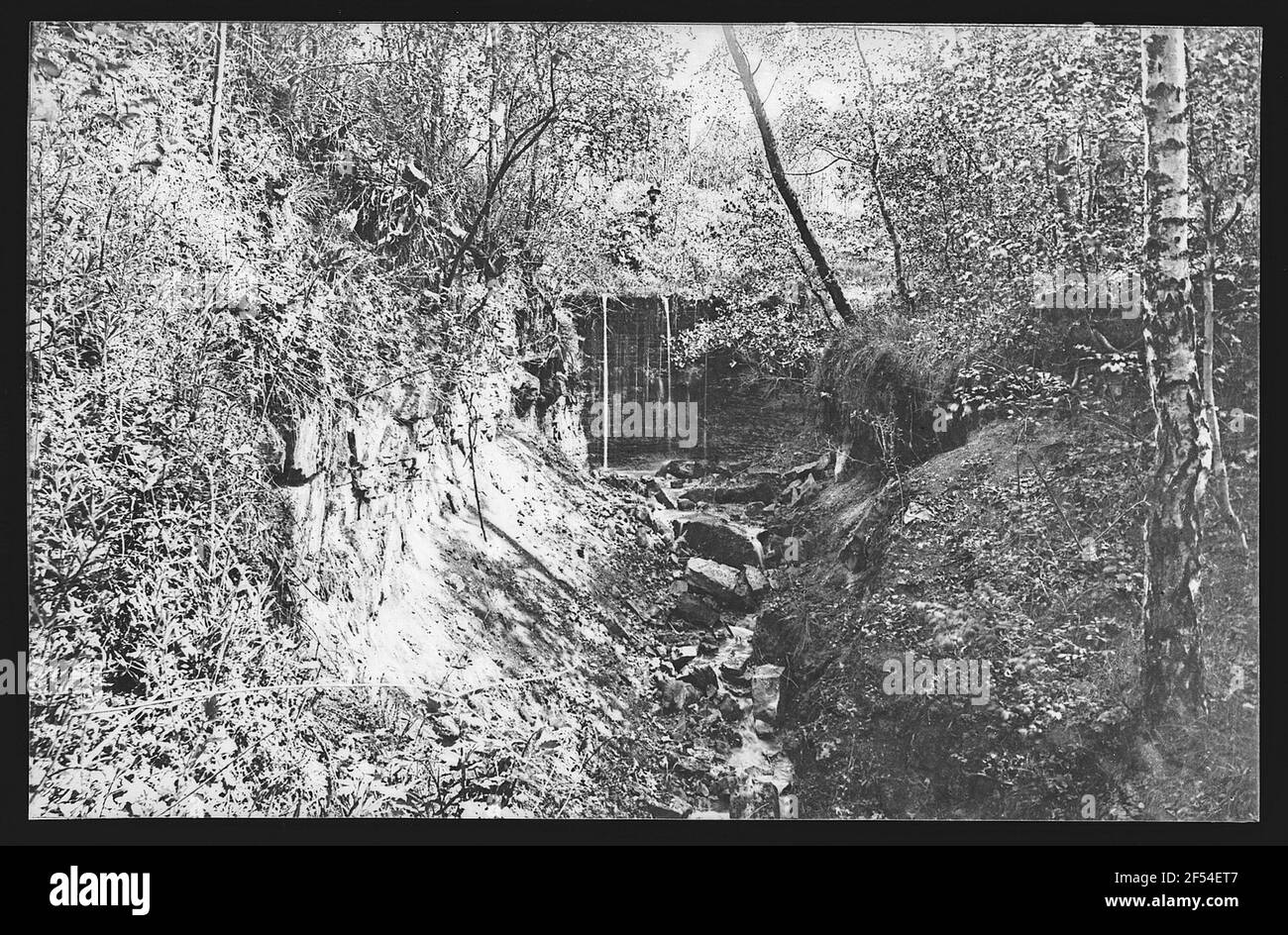 Sangerhausen. Cascata nel parco cittadino Foto Stock