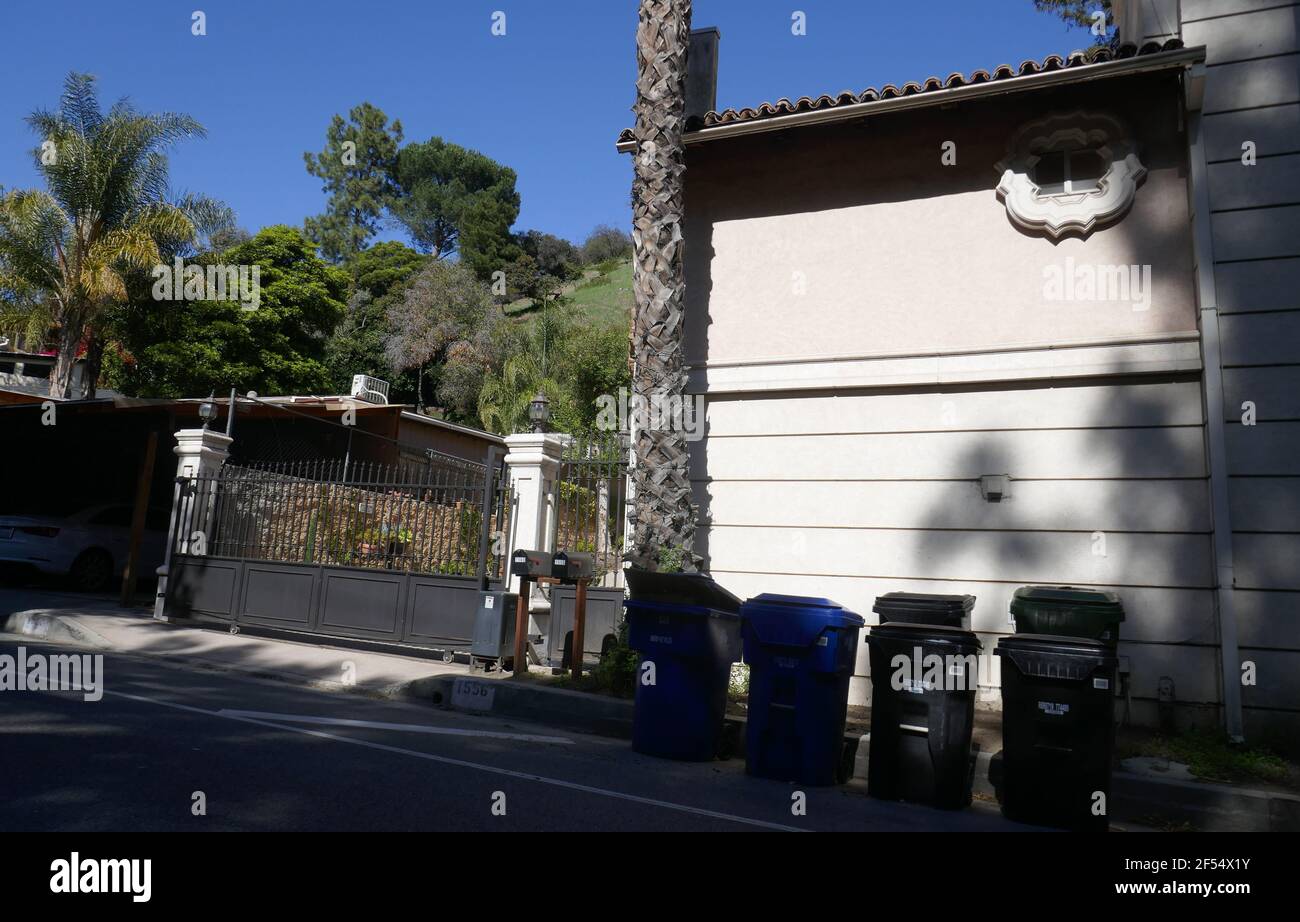 Beverly Hills, California, USA 23 Marzo 2021 UNA visione generale dell'atmosfera dell'ex casa/casa dell'attrice Ida Lupin il 23 Marzo 2021 a Beverly Hills, California, USA. Foto di Barry King/Alamy Stock foto Foto Stock