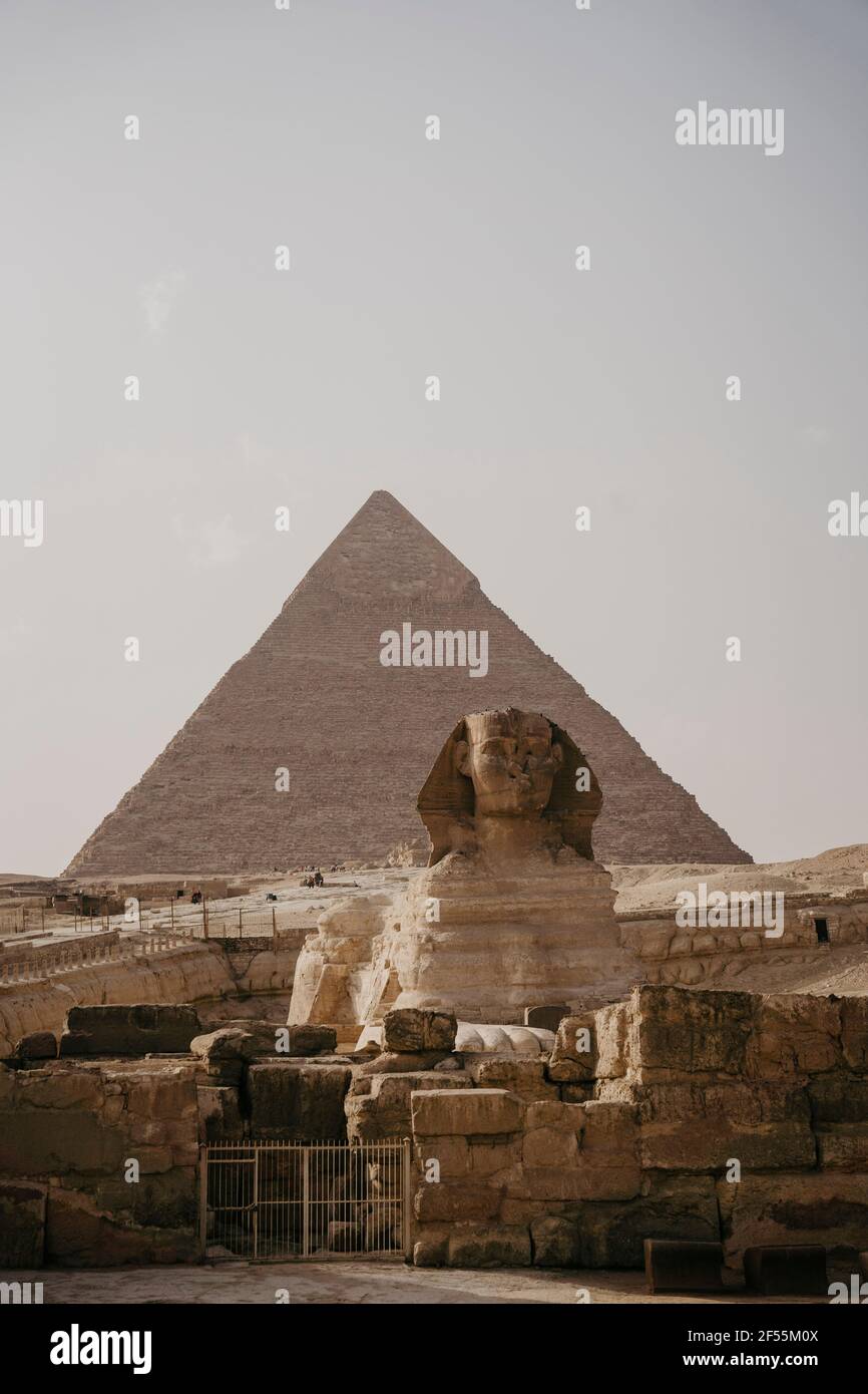 Egitto, Cairo, Grande Piramide di Giza e Grande Sfinge di Giza Foto Stock