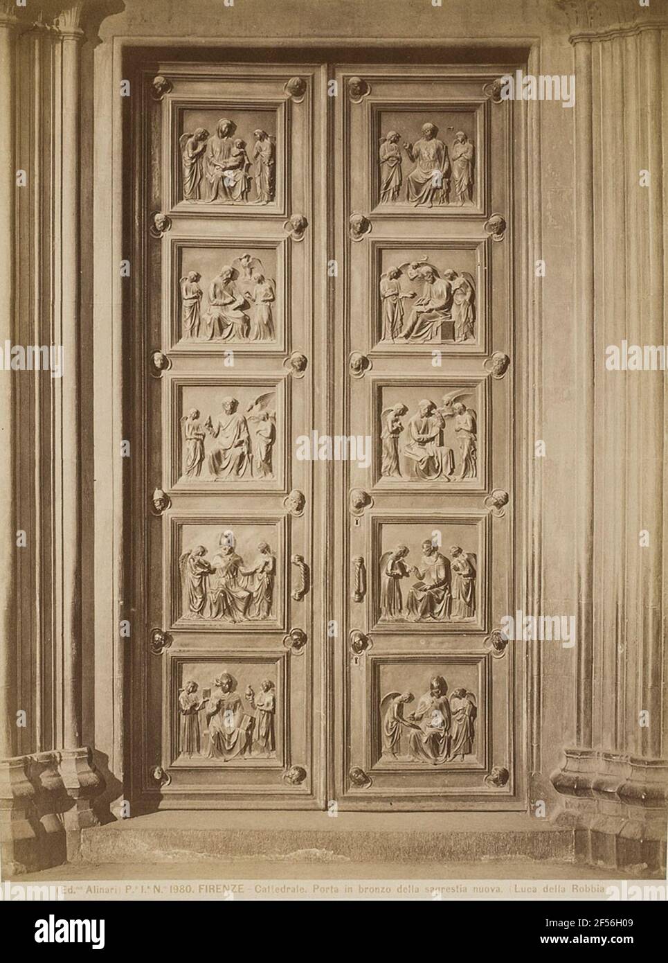 Luca della Robbia, porta bronzea della nuova sacrestia, Cattedrale di Santa Maria del Fiore, Firenze. . Foto Stock