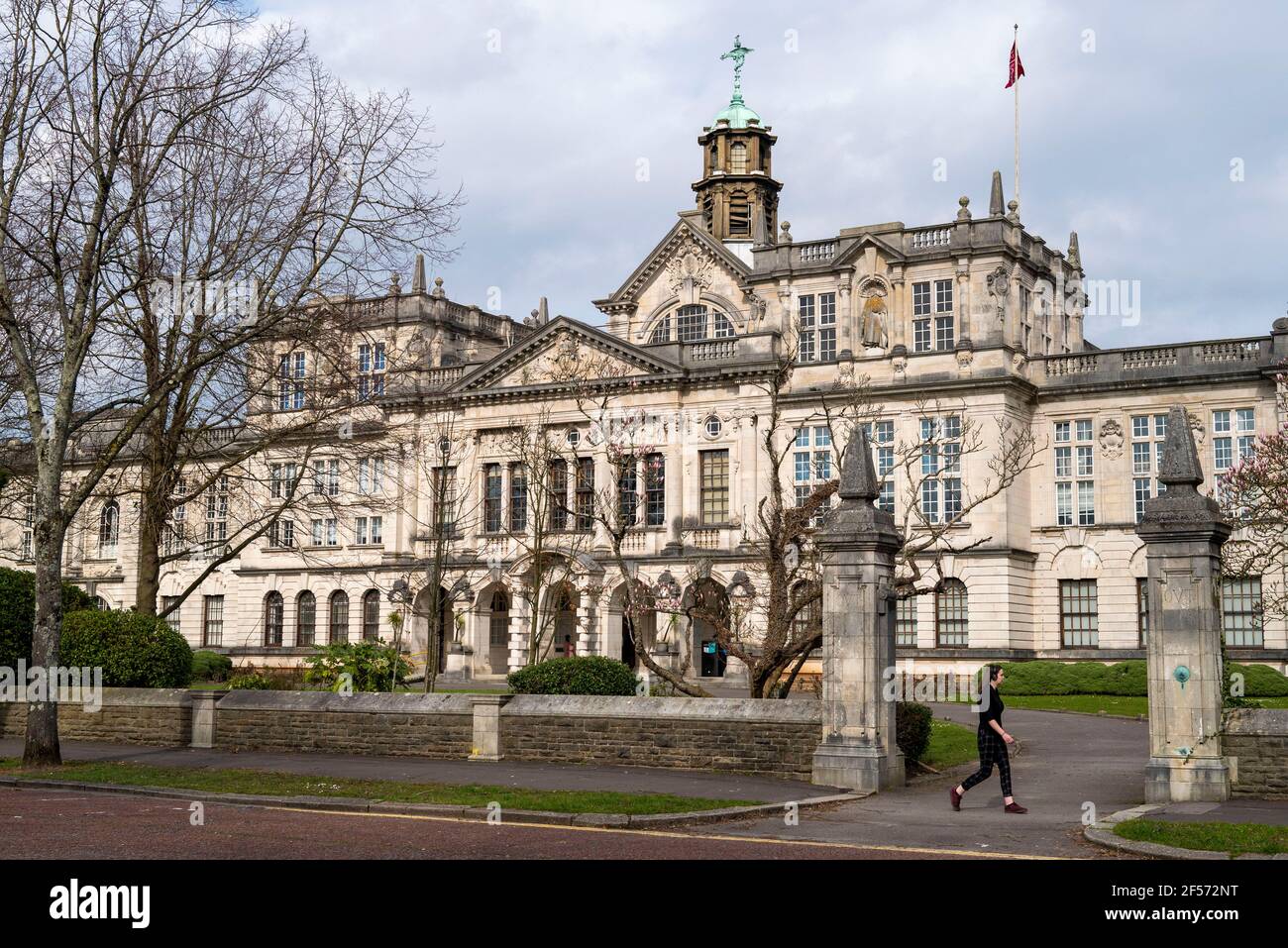 Una vista generale dell'edificio principale di Cardiff UniversityÕs a Cardiff, Galles. Foto Stock