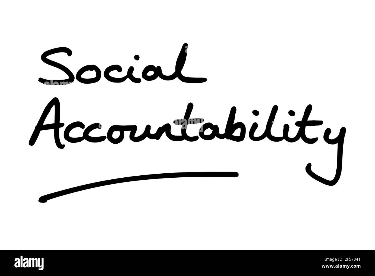 Responsabilità sociale, scritta a mano su sfondo bianco. Foto Stock