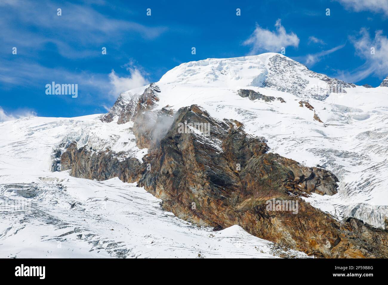 Geografia / viaggio, Svizzera, Alphubel (picco), 4206 m, Saas Fee, Vallese, informazioni-aggiuntive-diritti-di-liquidazione-non-disponibili Foto Stock