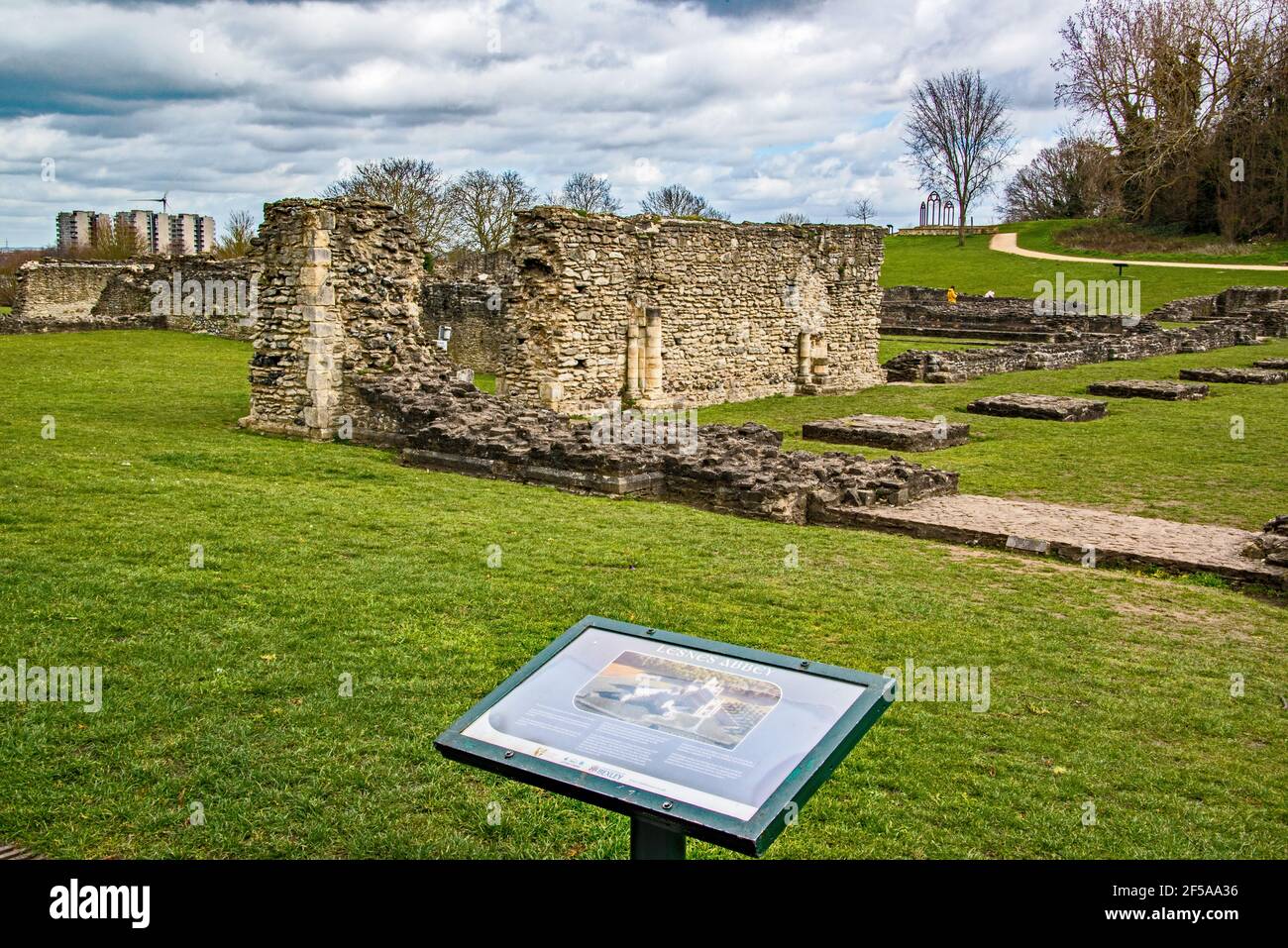 Rovine dell'abbazia di Lesnes. Foto Stock