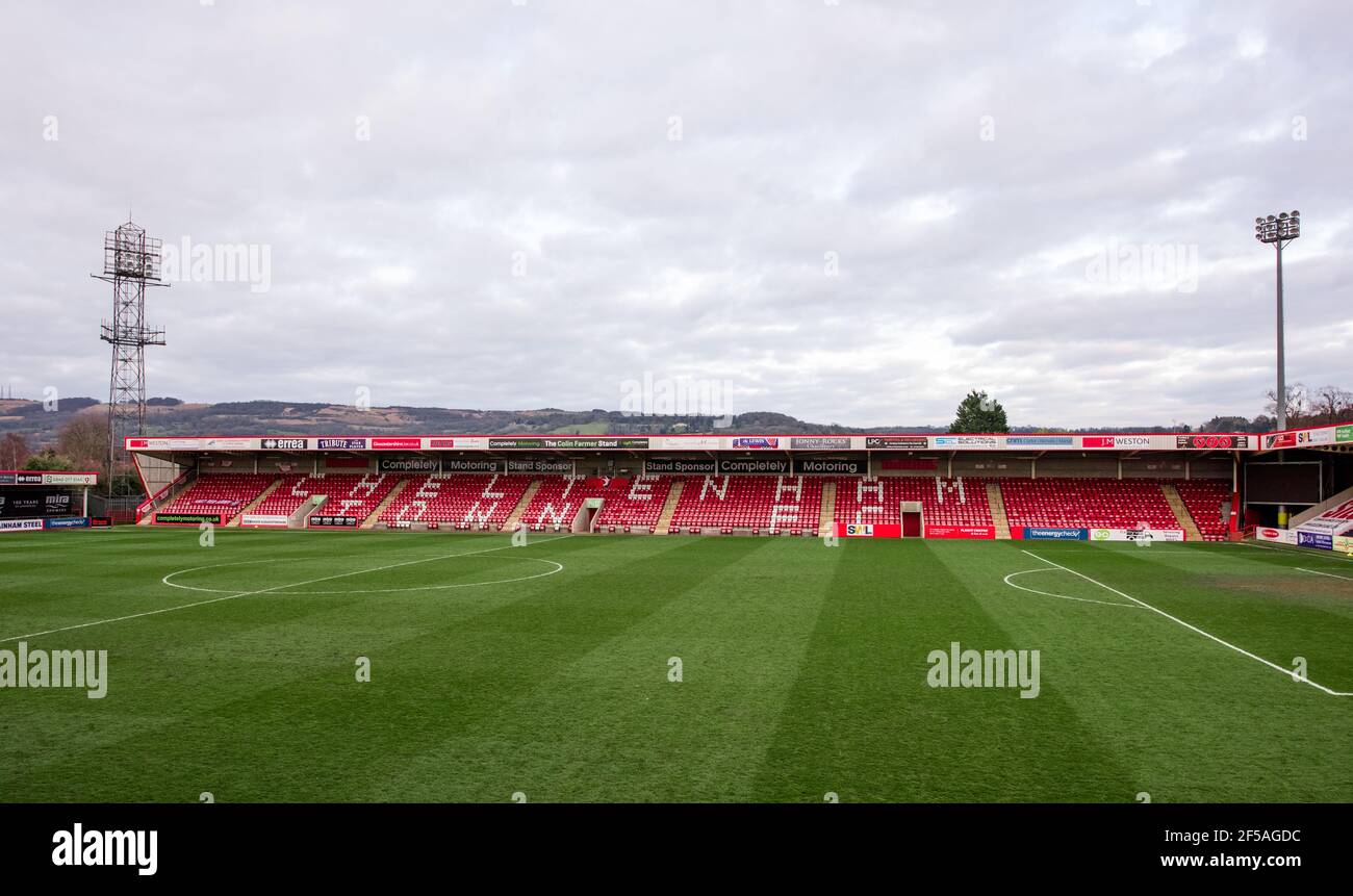 Whaddon Road (il Jonny Rocks Stadium). Cheltenham Town, F.C. Foto Stock