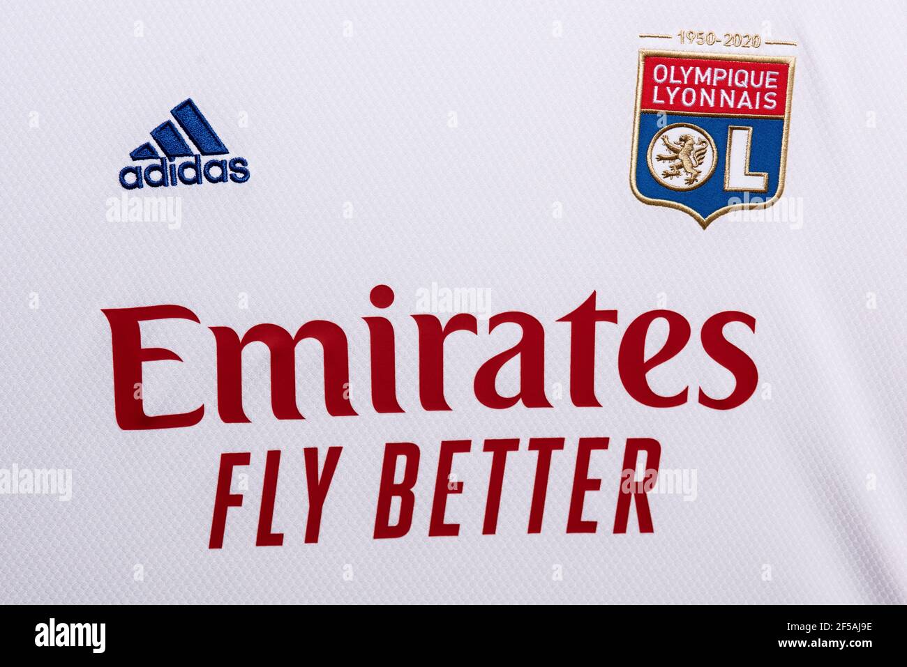 Primo piano della maglia Olympique Lyonnais FC Foto Stock