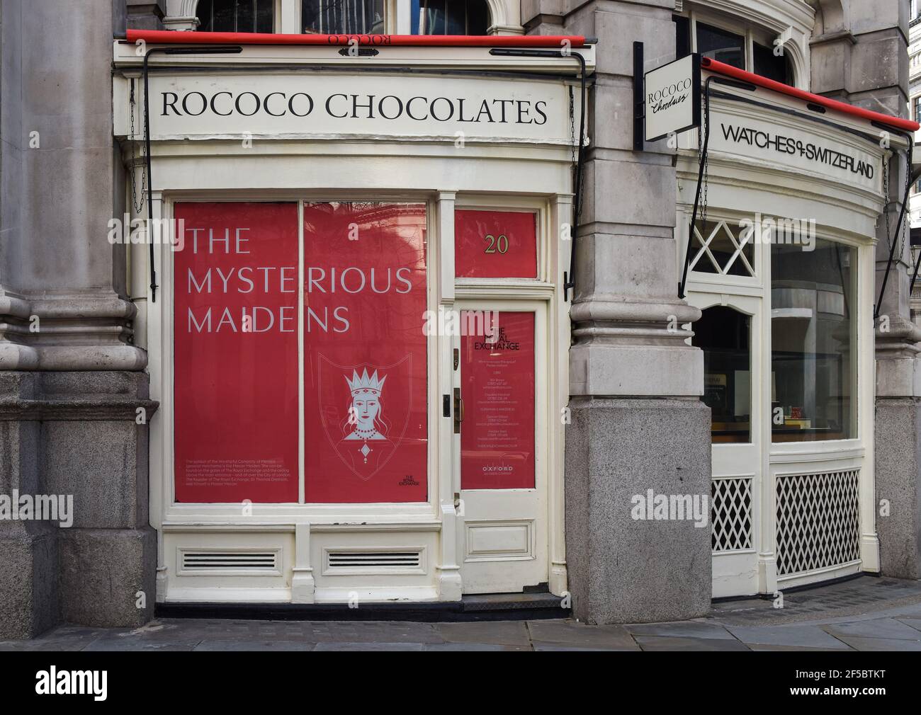 Negozio di cioccolatini rococo visto nel centro di Londra, il centro commerciale Royal Exchange. Foto Stock