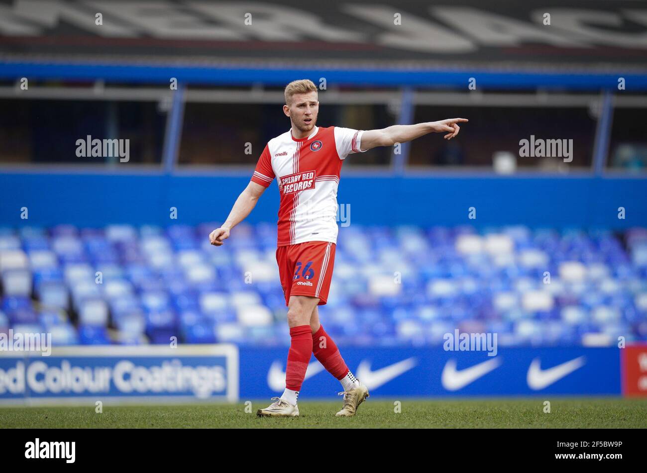 Jason McCarthy di Wycombe Wanderers durante lo Sky Bet Championship Dietro porte chiuse si trovano Coventry City e Wycombe Wanderers Al Ricoh Foto Stock