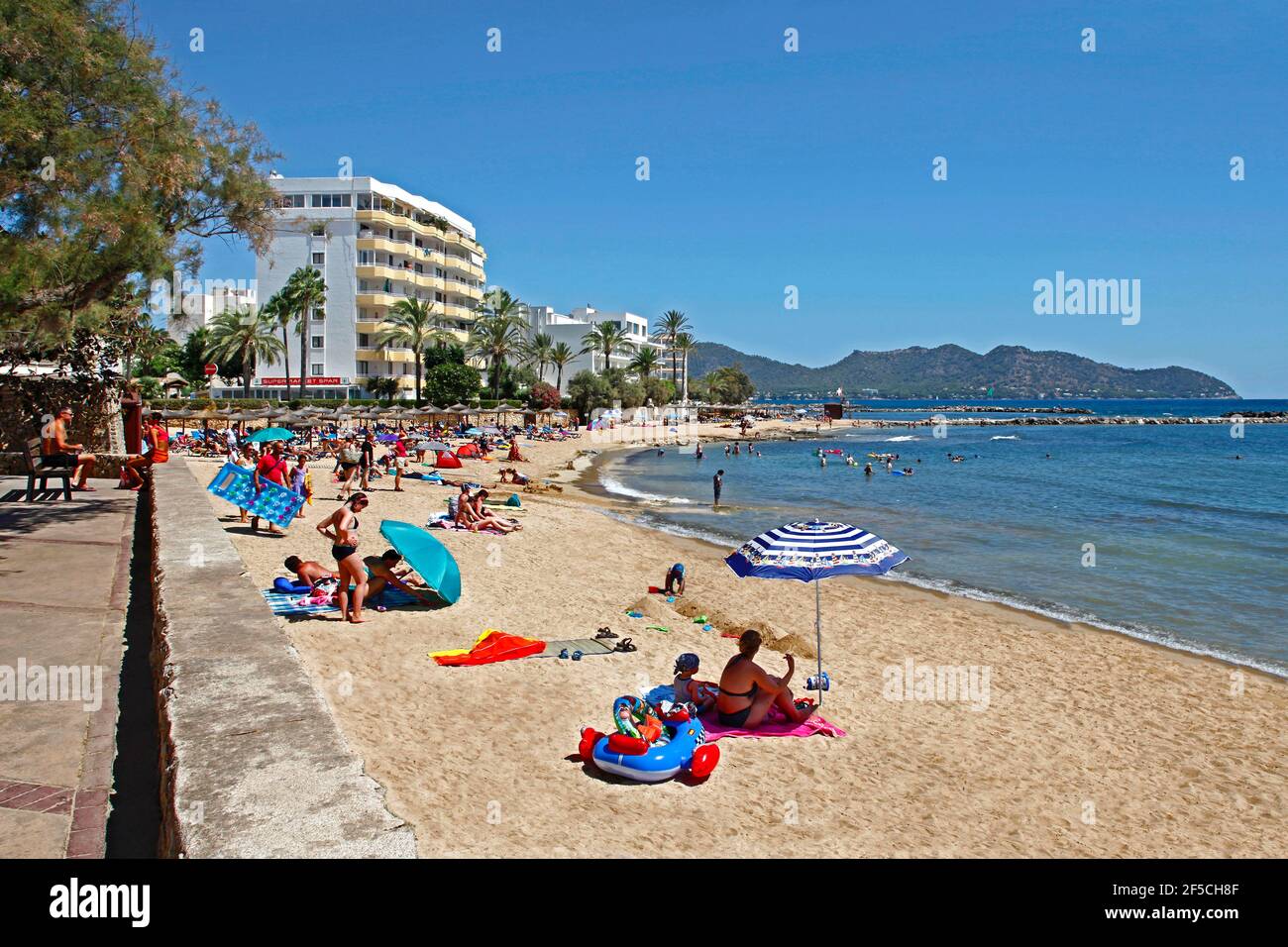 Geografia / viaggio, Spagna, Baleari, Maiorca, spiaggia di Cala Bona, diritti-aggiuntivi-clearance-Info-non-disponibile Foto Stock