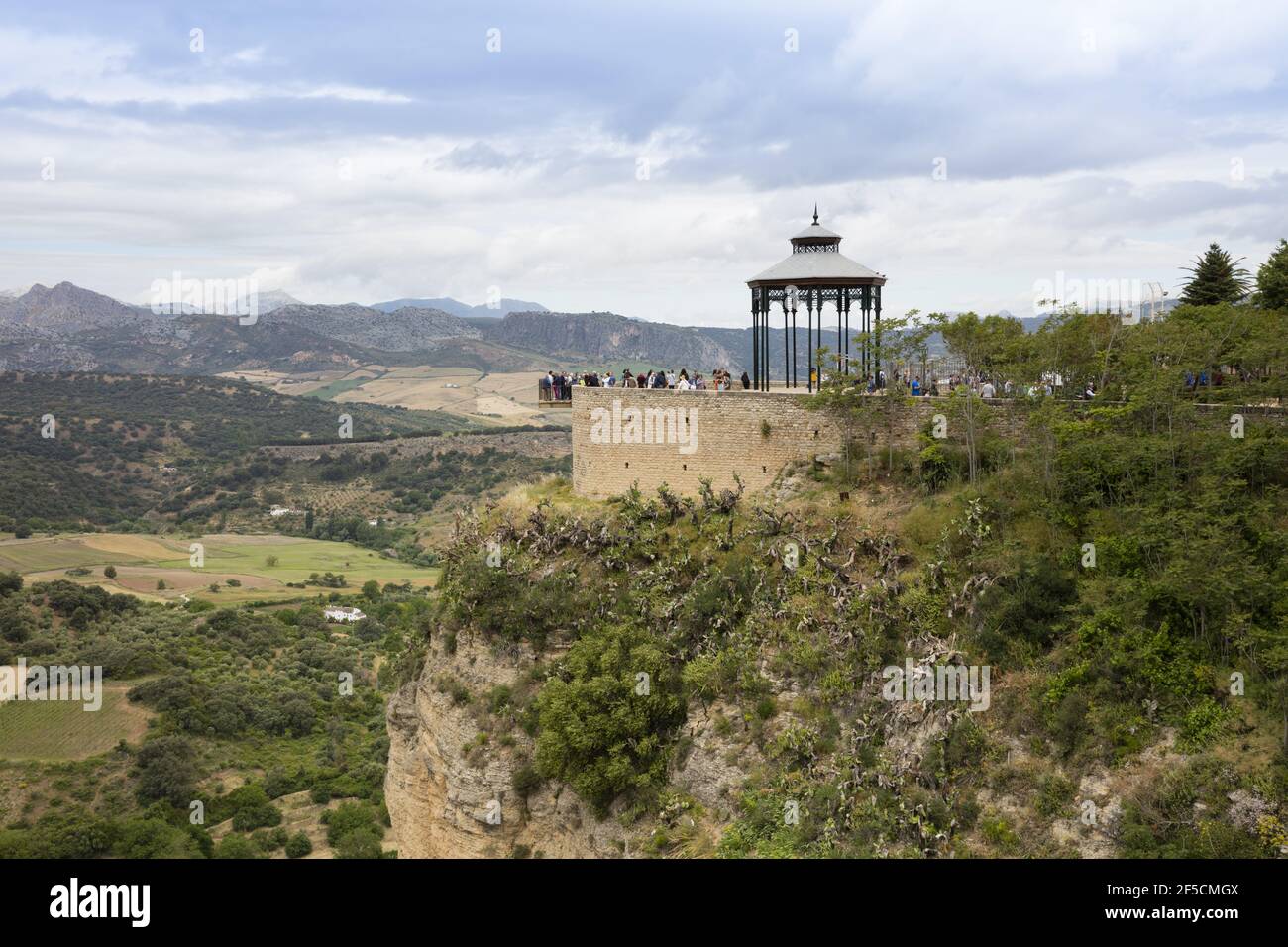 Geografia / viaggio, Spagna, Andalusia, Ronda, Gole del Tago, Viewpoint, Additional-Rights-Clearance-Info-not-available Foto Stock