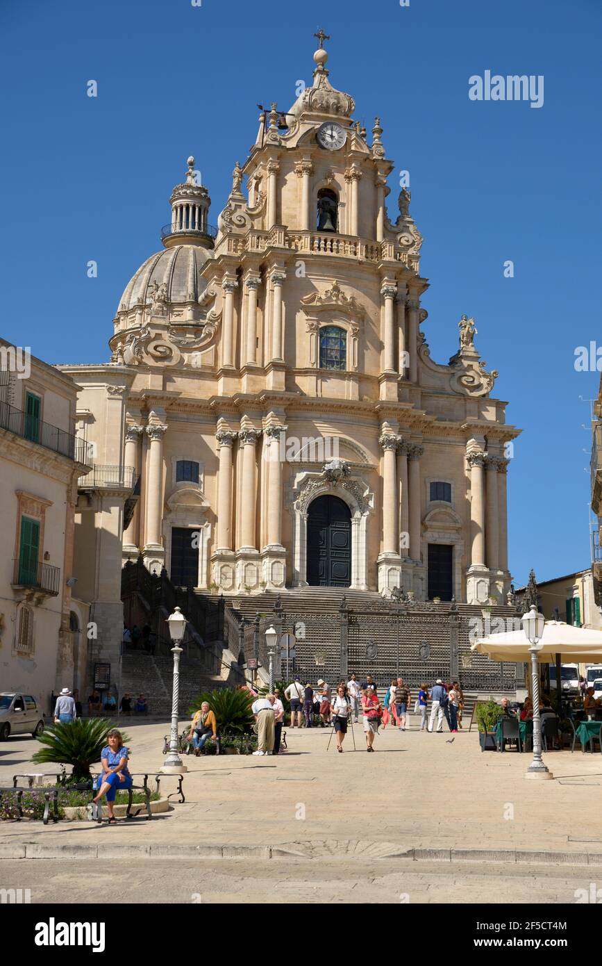 Geografia / viaggio, Italia, Duomo di San Giorgio, Ragusa-Ibla, provincia Ragusa, Sicilia, Italia, Informazioni-aggiuntive-diritti-liquidazione-non-disponibili Foto Stock