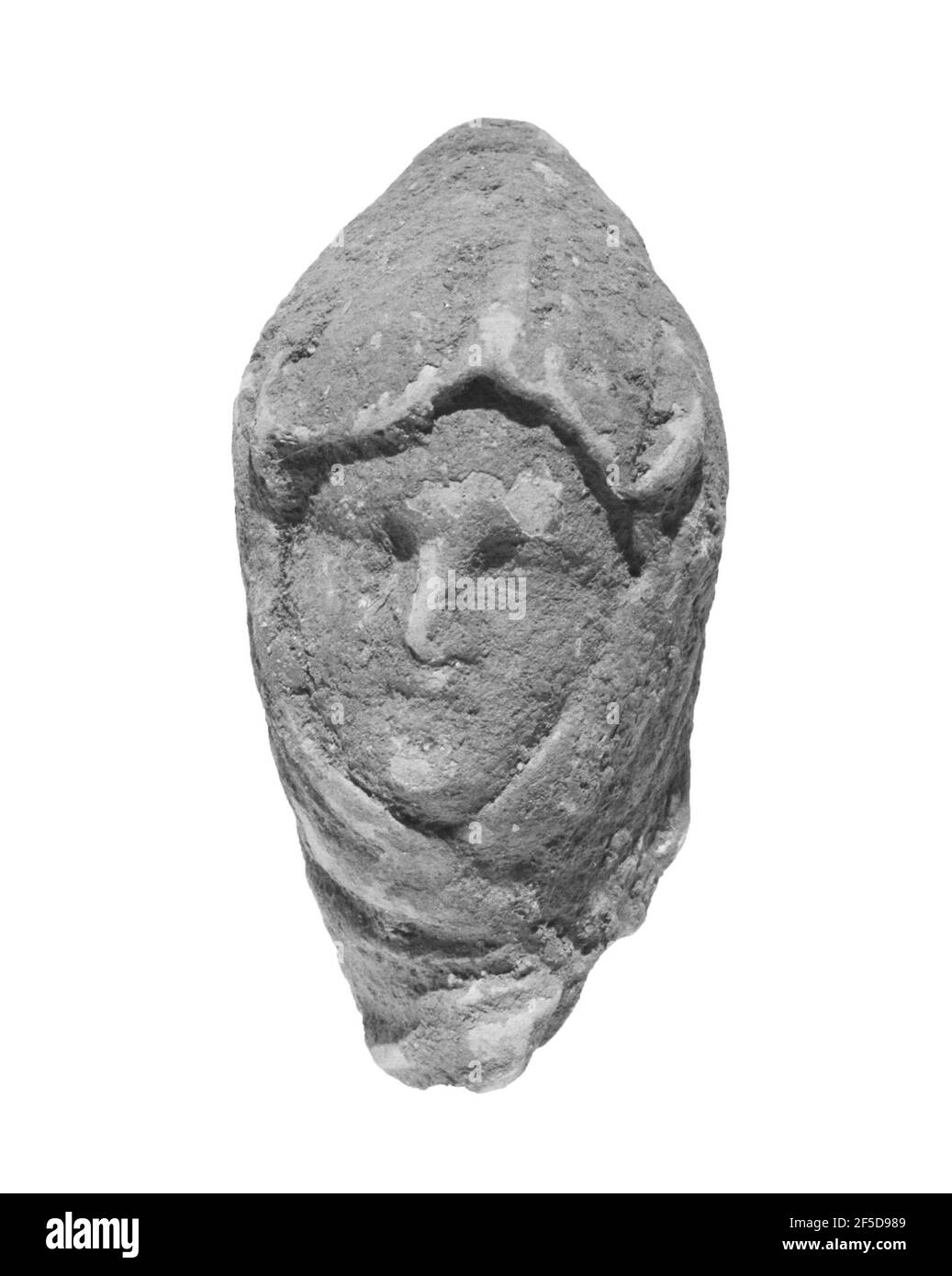 Testa femmina con cappuccio. Sconosciuto Foto Stock