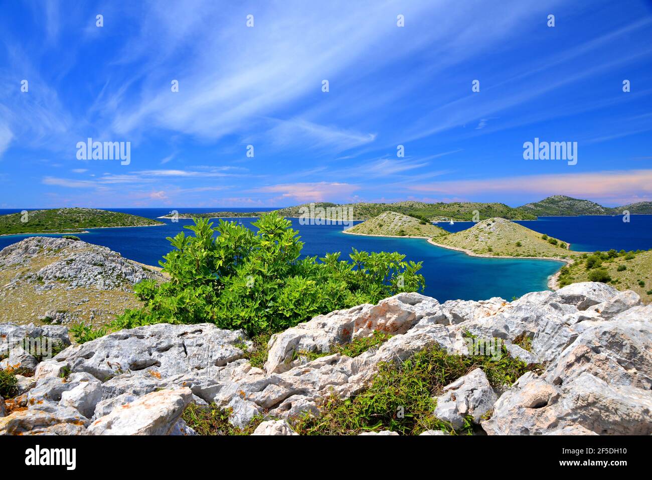 Kornati isole parco nazionale paesaggio nel mare Adriatico.Croazia. Foto Stock