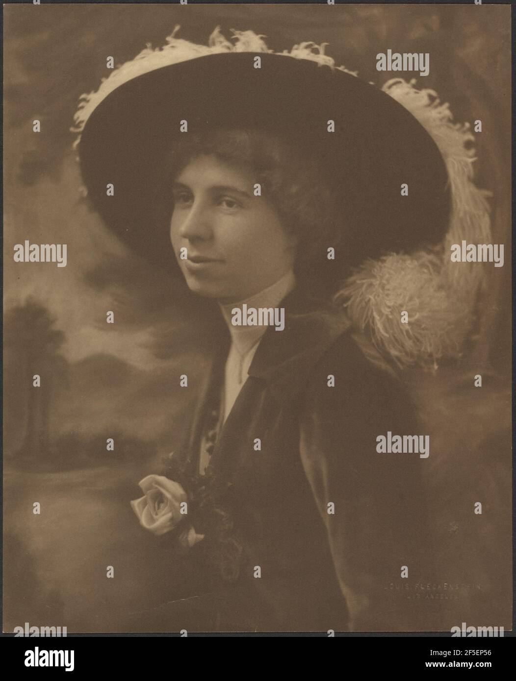 Ritratto di una donna prima di scena dipinta. Louis Fleckenstein (americano, 1866 - 1943) Foto Stock