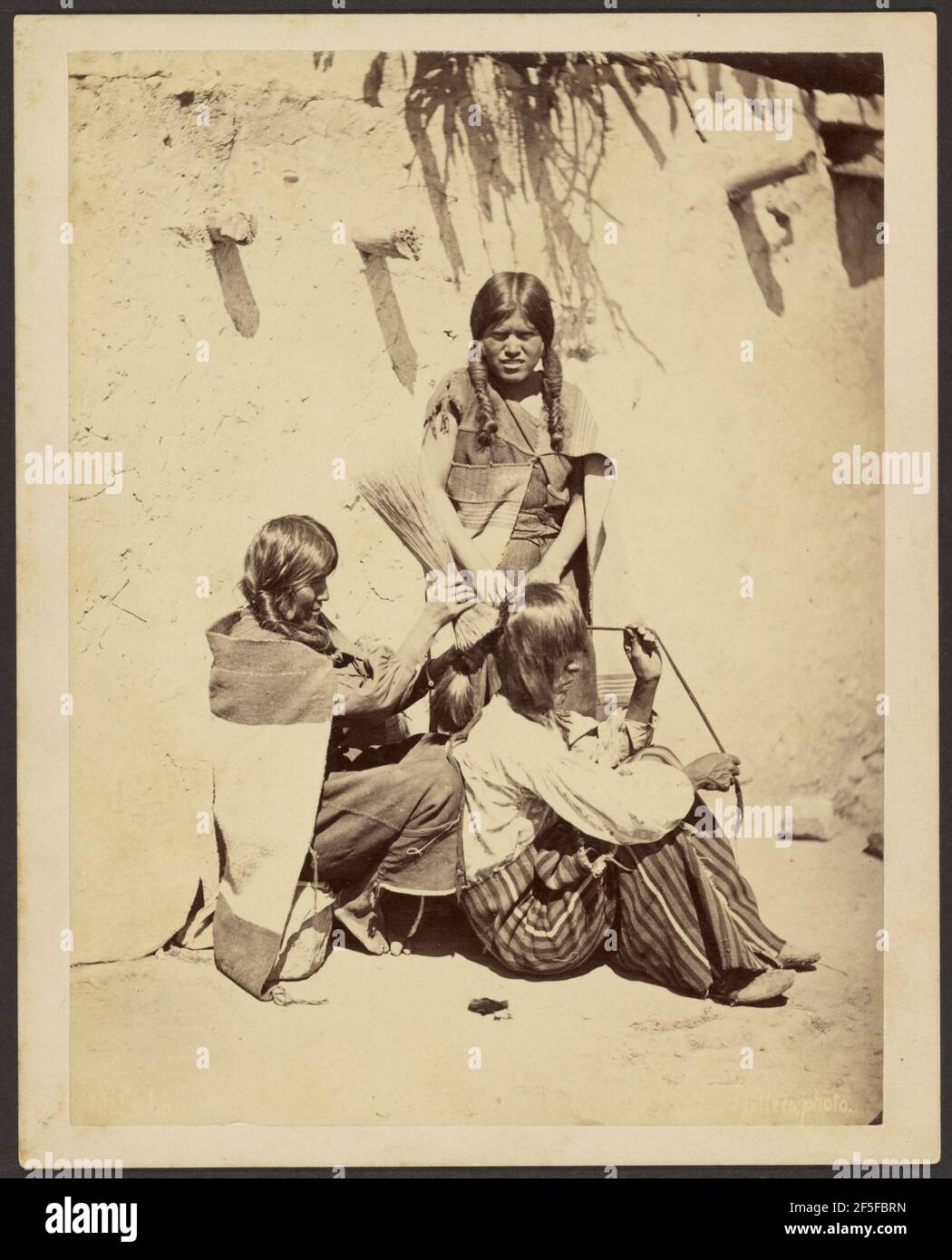 Moki Hairdresser. John K. Hillers (americano, 1843 - 1925) Foto Stock