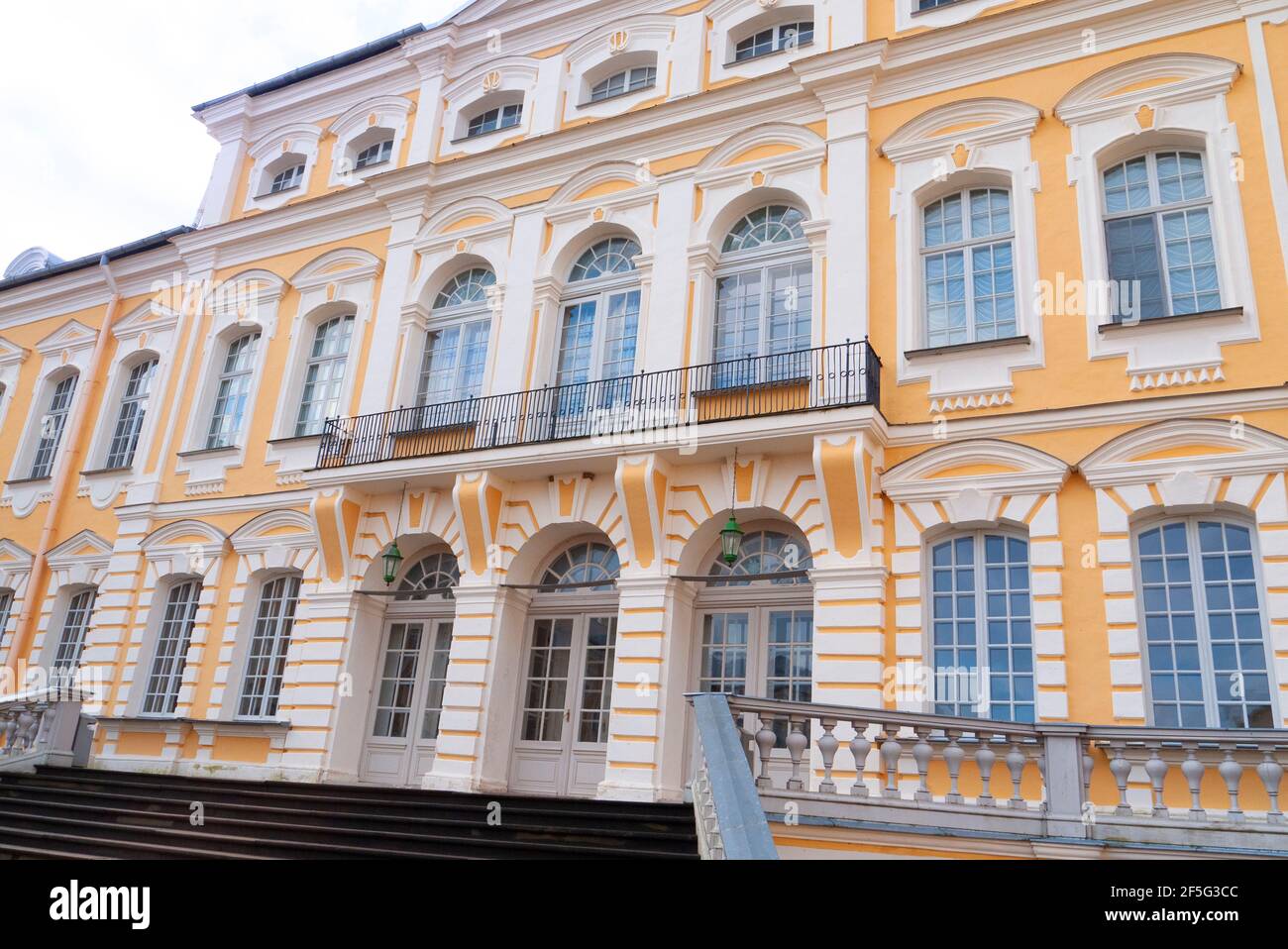 Grande facciata del Palazzo Rundale, Lettonia Foto Stock