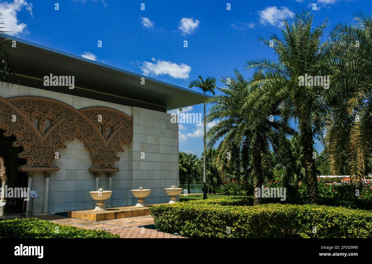 Padiglione marocchino (Astaka Marocco) nei Giardini Botanici (Taman Botani) a Putrajaya vicino a Kuala Lumpur, Malesia Foto Stock