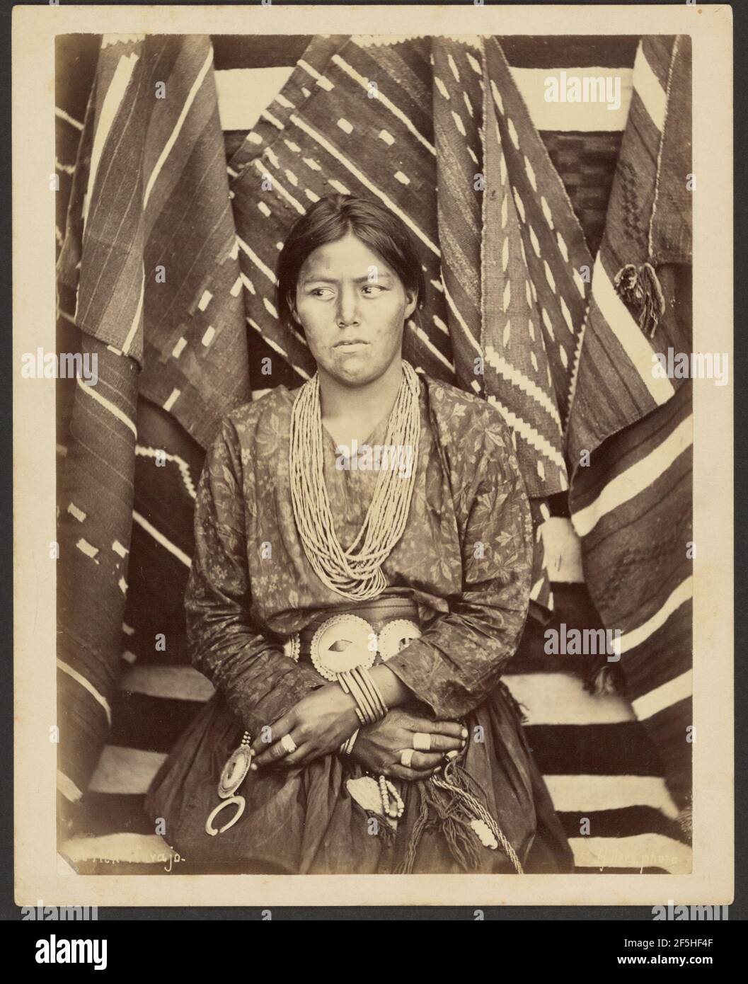 Un Navajo. John K. Hillers (americano, 1843 - 1925) Foto Stock