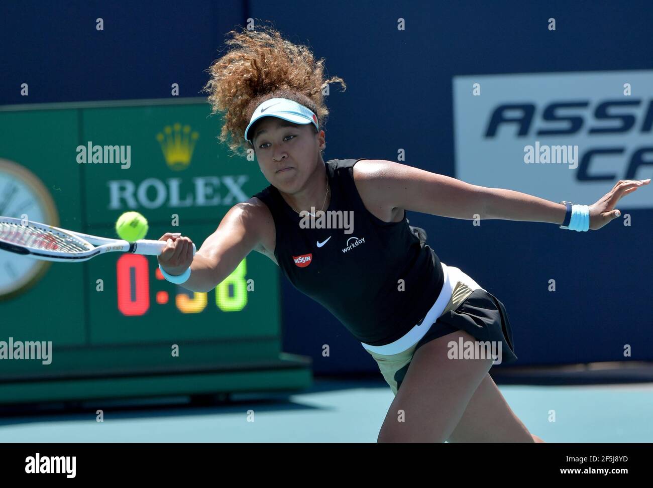 Miami Gardens, Florida, Stati Uniti. 26 Marzo 2021. Naomi Osaka del Giappone sconfigge Ajla Tomljanović dell'Australia il giorno 5 del Miami Open 2021 il 26 marzo 2021 a Miami Gardens, Florida persone: Naomi Osaka Credit: Hoo Me.Com/Media Punch/Alamy Live News Foto Stock