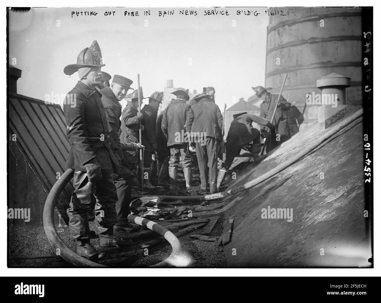 Mettere fuori fuoco in Bain News Service Bldg. 1-6-12 Foto Stock