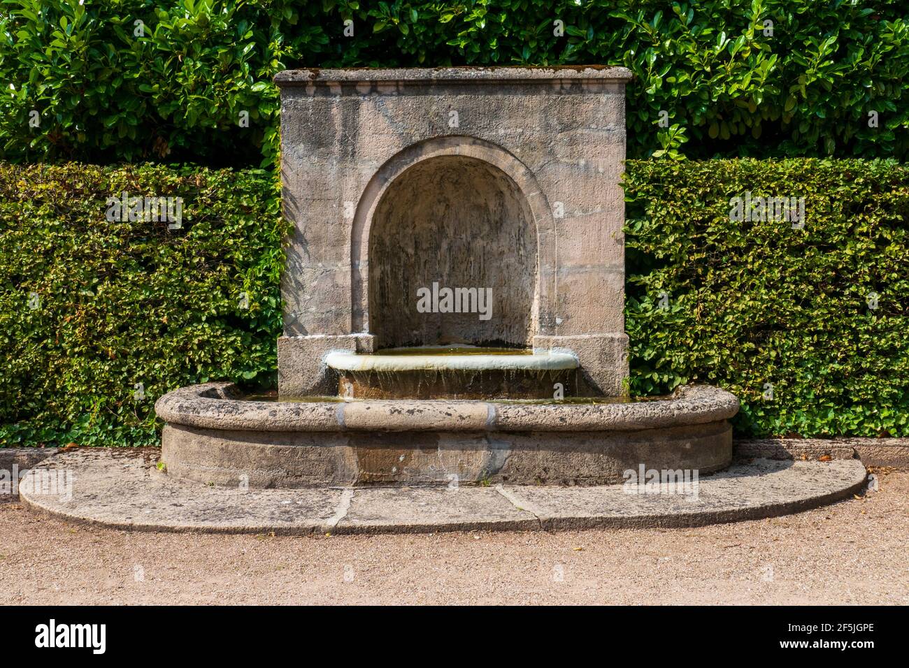 Brunnen Arcade im öffentlichen Wasserparadies nel Baden-Baden Foto Stock