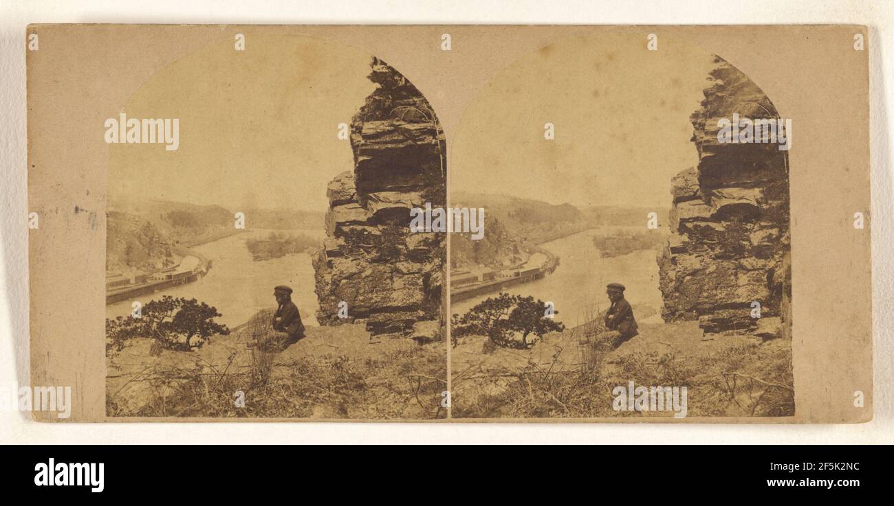 Vista sul Potomac. N. 2. Pinnacle Mountain, di fronte al traghetto Harper's.. Compagnia stereoscopica di New York Foto Stock