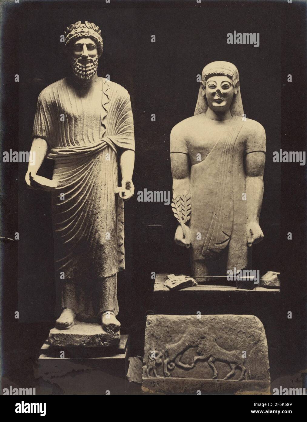 Due figure dedicate: La figura di destra come l'ultima; la sinistra che mostra uno stile hieratic tenuto in su in un periodo dell'arte libera Stephen Thompson (inglese, circa 1830 - 1893) Foto Stock