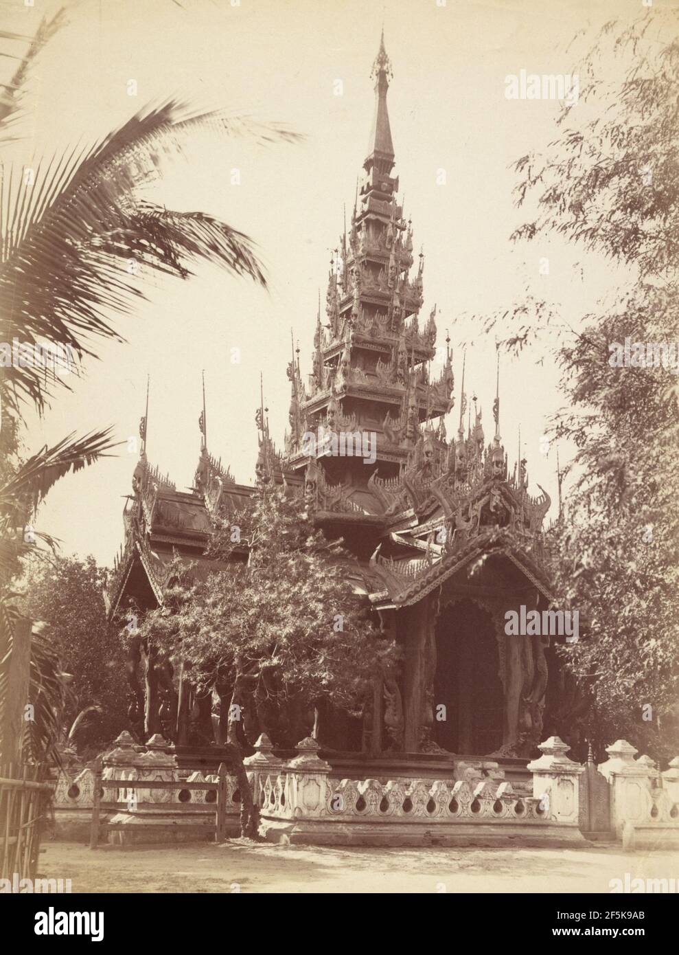 Pagoda. Felice Beato (italiano, nato Italia, 1832 - 1909) Foto Stock