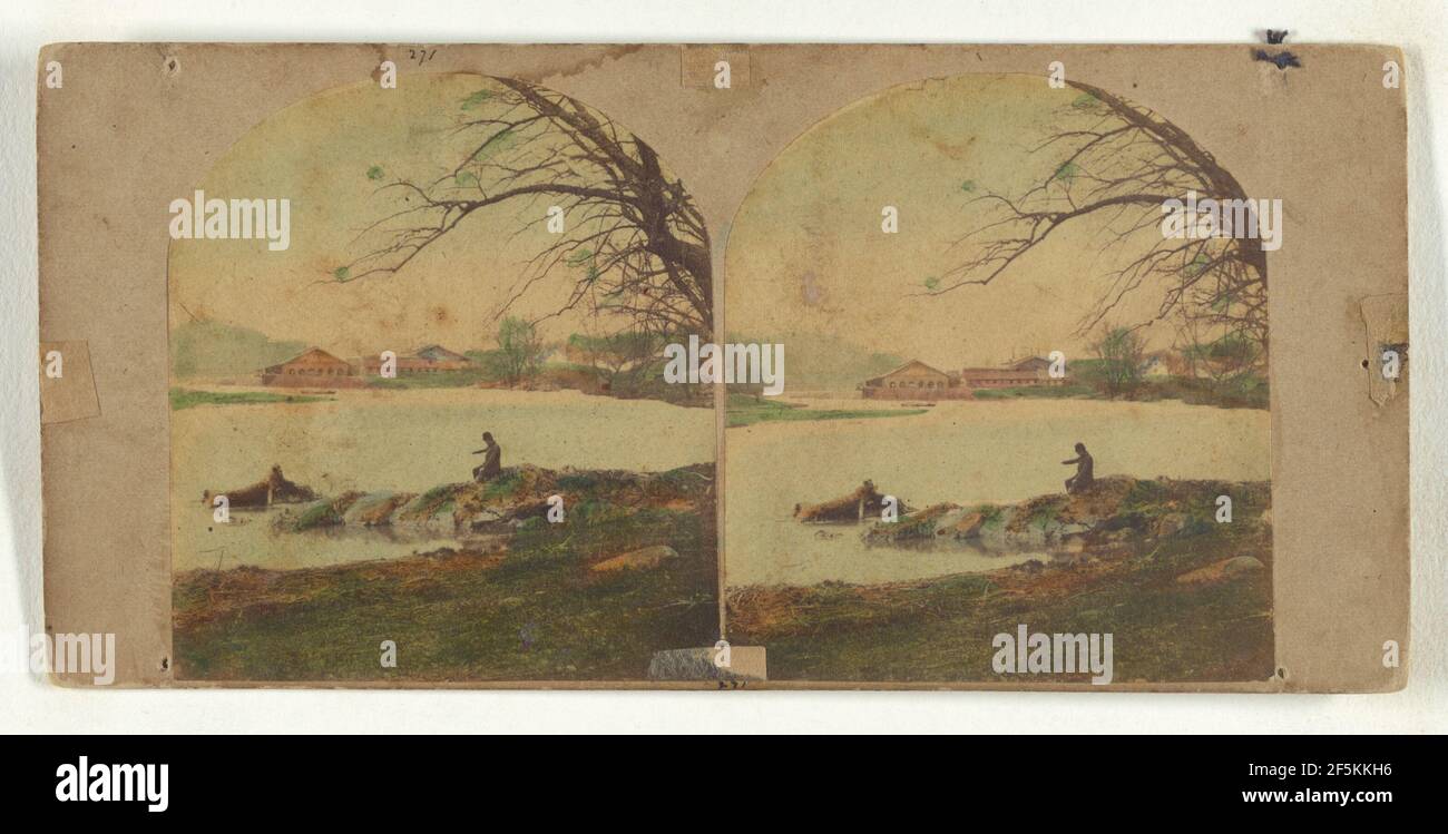 Vista sul fiume Patapsco. N. 2. Avelon ferro lavora in lontananza.. Compagnia stereoscopica di New York Foto Stock