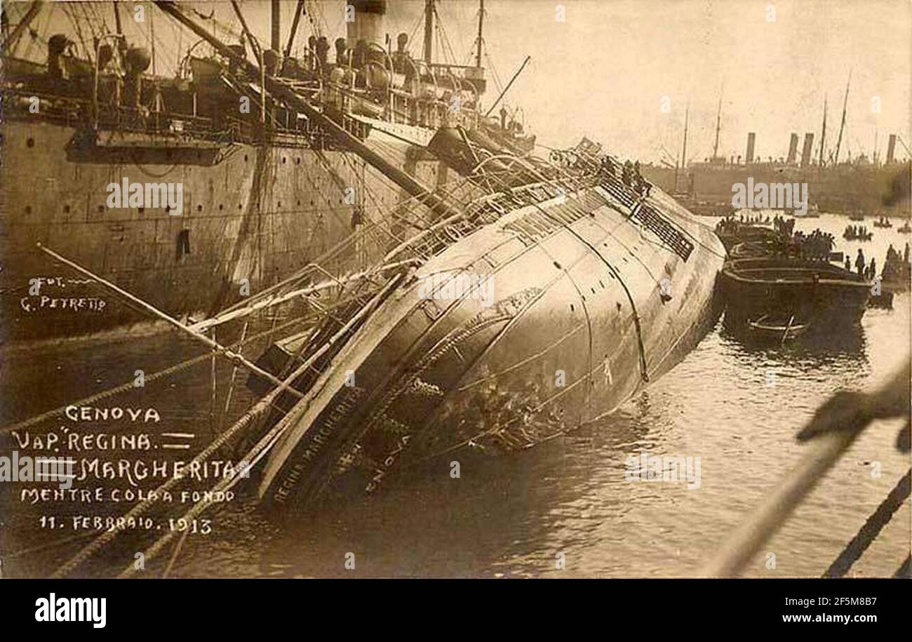 Regina Margherita affonda a Genova. Foto Stock