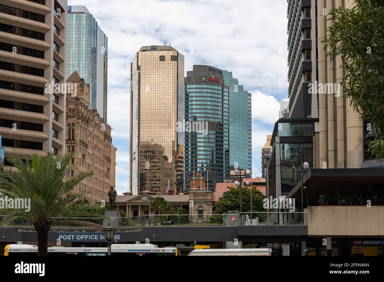 L'iconico paesaggio urbano di Brisbane nel CBD Queensland il prossimo marzo 24° 2021 Foto Stock