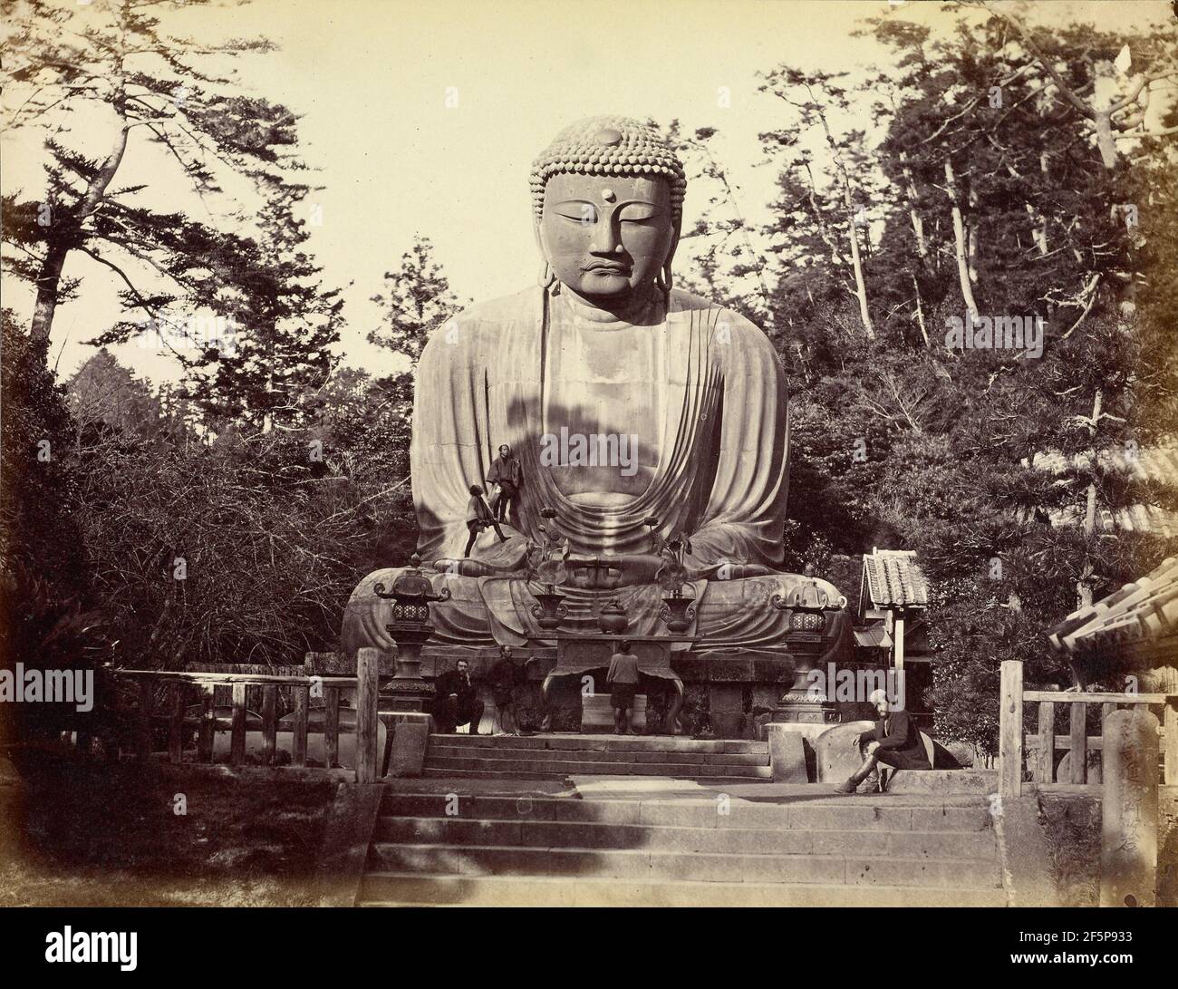 La statua di bronzo di dai Bouts, Kamakura. Felice Beato (italiano, nato Italia, 1832 - 1909) Foto Stock