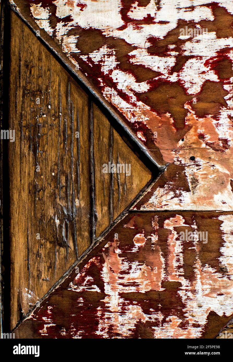 Texture legno rustico con motivo di vernice pelante Foto Stock
