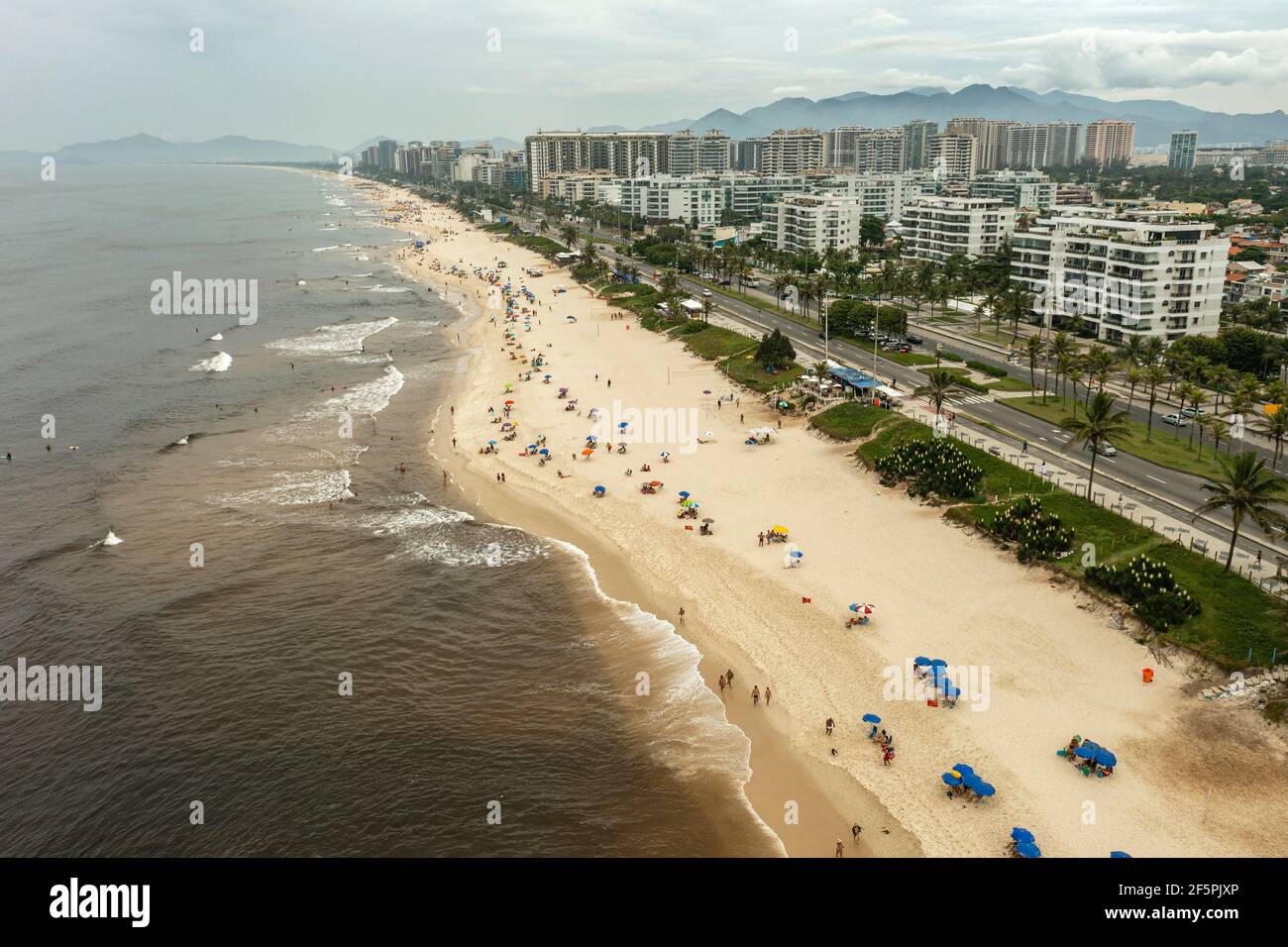 La bellissima spiaggia di barra da Tijuca, Rio de Janeiro, Brasile. Foto Stock