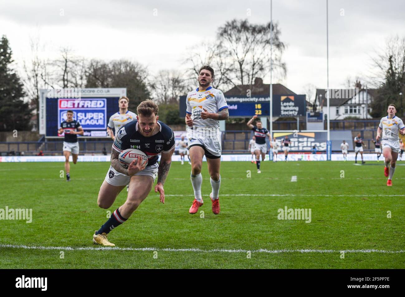 Leeds, Inghilterra - 27 Marzo 2021 - Tom Johnstone di Wakefield Trinity si allena per la sua seconda prova durante il Rugby League Betfred Super League Round 1 Wakefield Trinity vs Leeds Rhinos allo Stadio Emerald Headingley, Leeds, Regno Unito Dean Williams/Alamy Live News Foto Stock