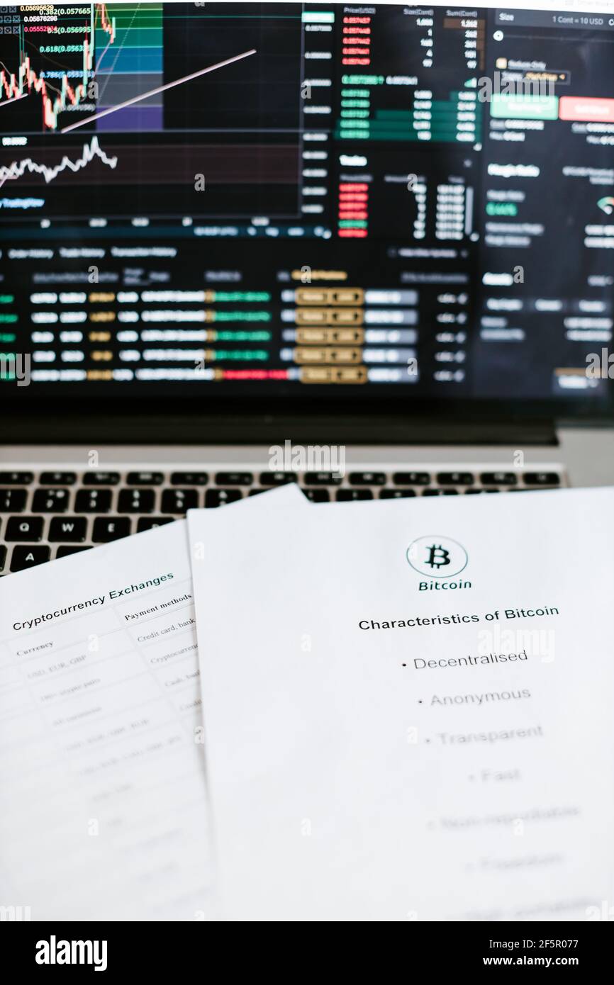 bitcoin crypto valuta investendo vantaggi elenco Foto Stock